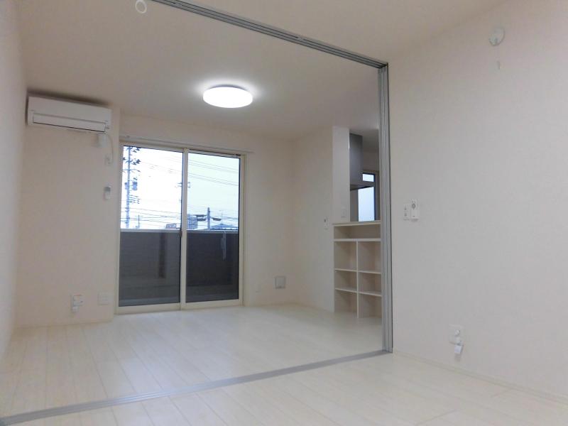 居室・リビング　リビング