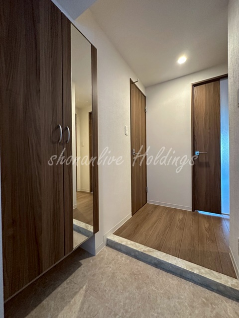 玄関　シューズボックスございます♪