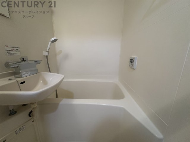 バス・シャワールーム　落ち着く空間のバスルーム♪