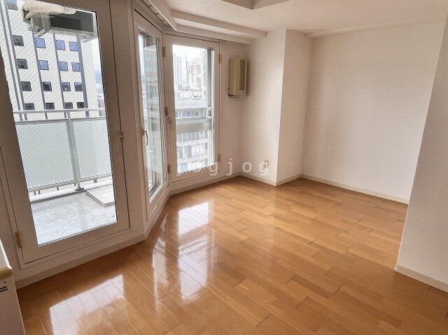 居室・リビング　同号室タイプ写真