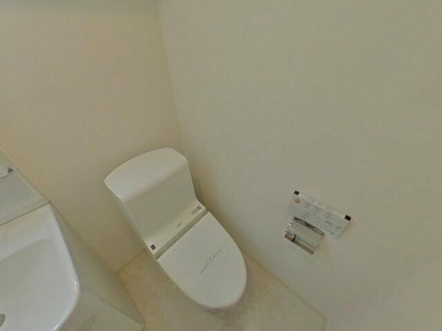 トイレ　シンプルで使いやすいトイレです