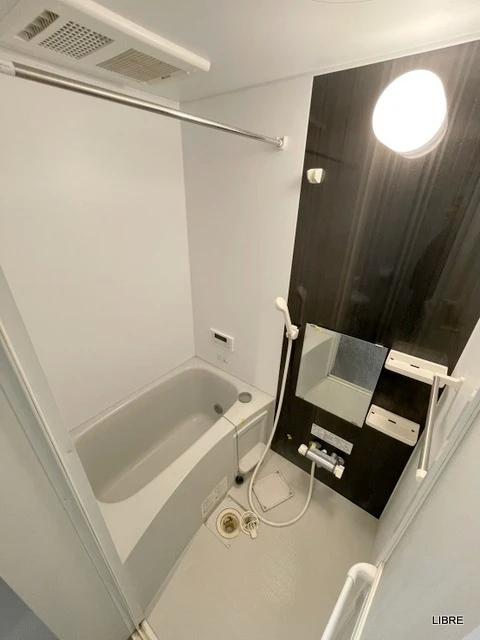 バス・シャワールーム　浴室乾燥機付き！