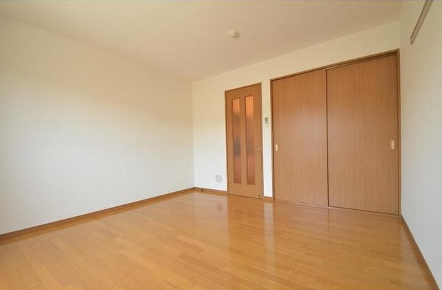 その他部屋・スペース　洋室8帖です。