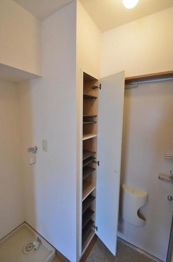 収納　シューズボックス