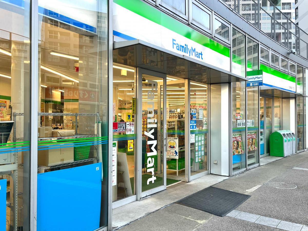 コンビニ　ファミリーマート 江東東雲一丁目店（コンビニ）まで58m