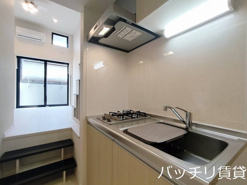 キッチン　画像は同型タイプの為、現状を優先致します。