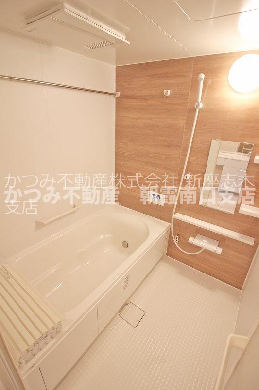 バス・シャワールーム　同物件別号室参考写真