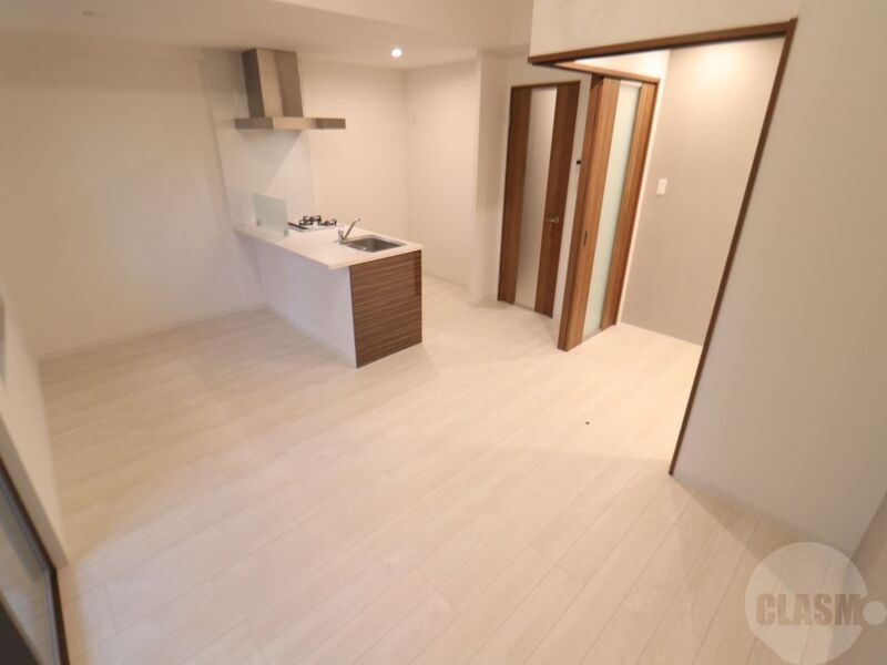 居室・リビング　１３帖のリビングルーム