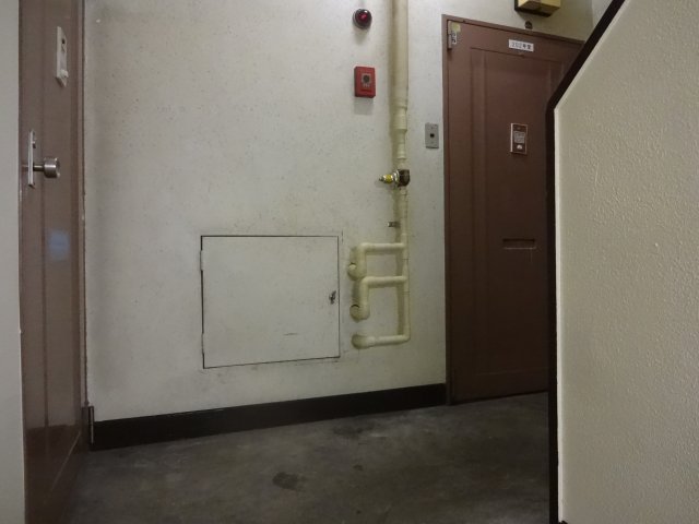 南波ビルの外観写真