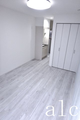 居室・リビング　☆礼金ゼロ♪ネットも無料！！お洒落にリノベーション済です☆