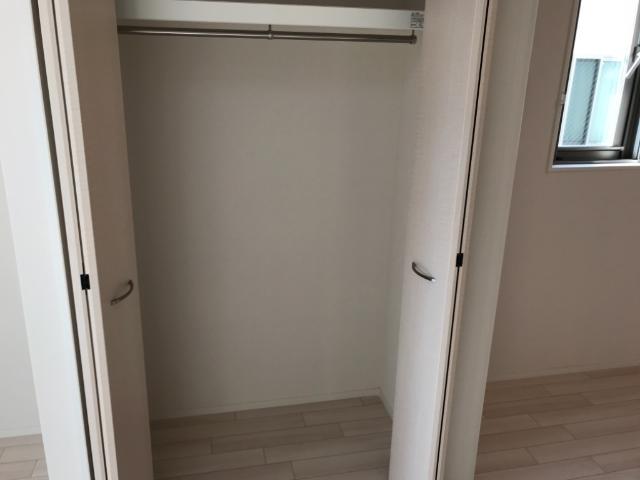 収納　クローゼット