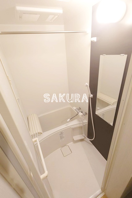 バス・シャワールーム　日々の疲れを癒すお風呂です♪