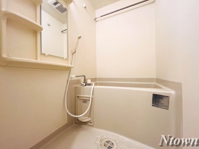 バス・シャワールーム　お風呂です