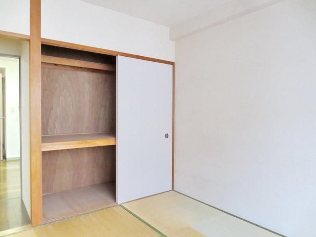 その他設備　★和室6帖・収納1間★