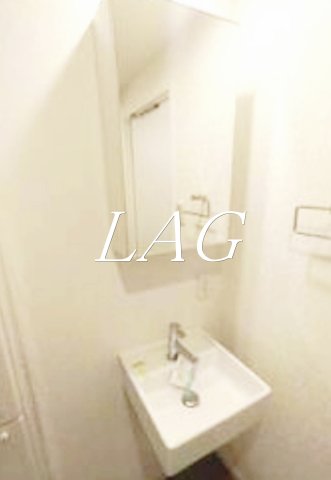 洗面設備　独立洗面台です。