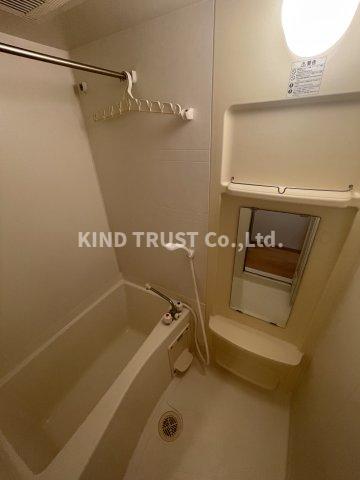バス・シャワールーム　お風呂です