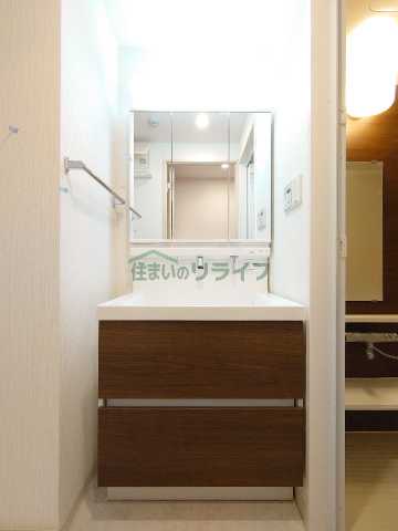 洗面設備　メゾンドフローレ野方