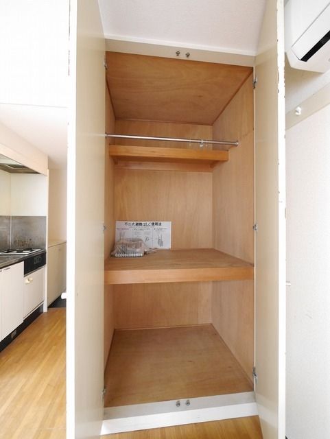 収納　★奥行のあるクローゼット★