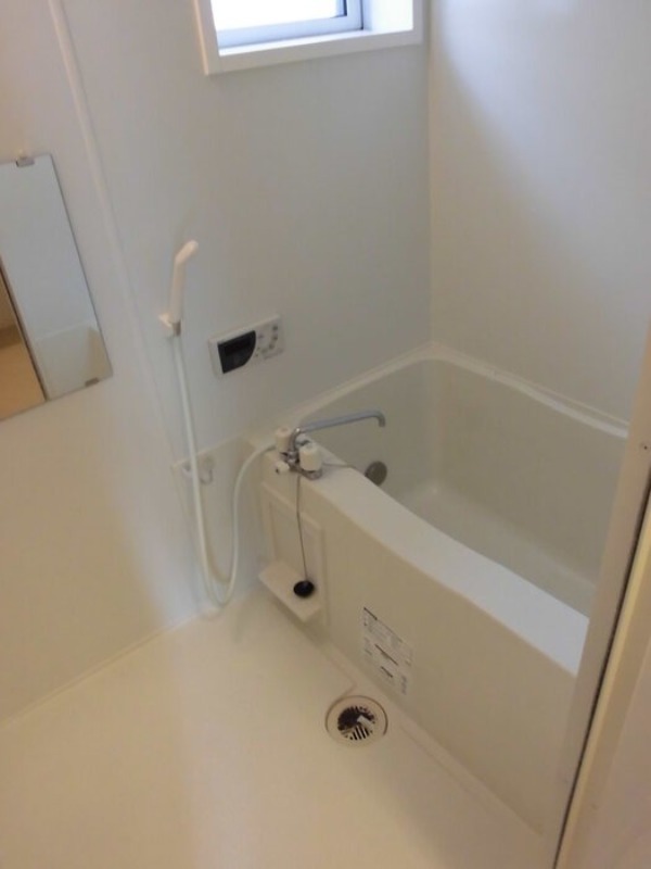 バス・シャワールーム　図面と現状に相違がある場合には現状を優先