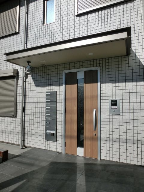 エントランス　お部屋へはこちらから