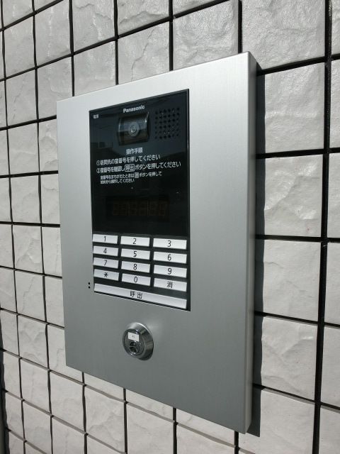 セキュリティ　女性も安心のオートロック付き