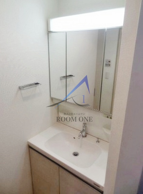 洗面設備　洗面台です。