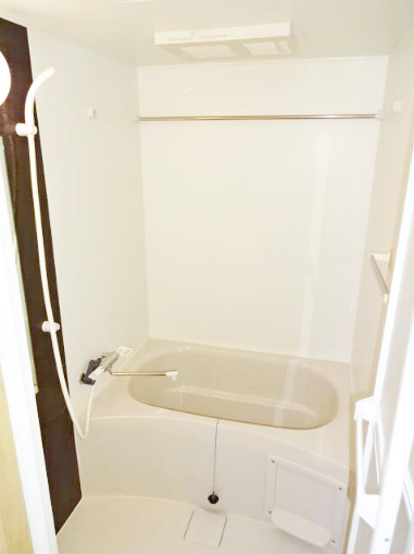 バス・シャワールーム　【前面棟無し明るいお部屋！】お問い合わせはお早めに♪