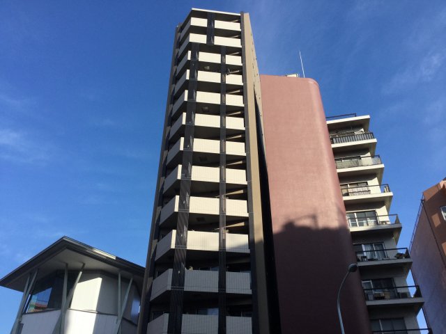 建物外観　コンシェリア新宿御苑