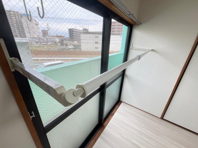 その他設備　室内物干し