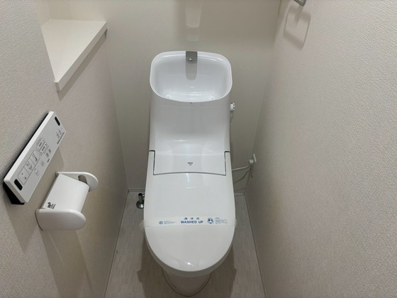 トイレ　※別部屋の写真です