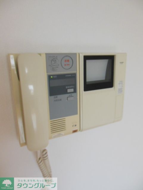 セキュリティ　モニター付きインターホン