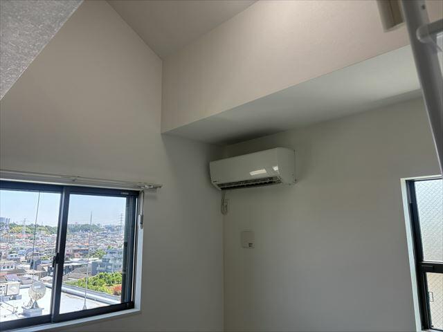 居室・リビング　写真は別部屋になります。