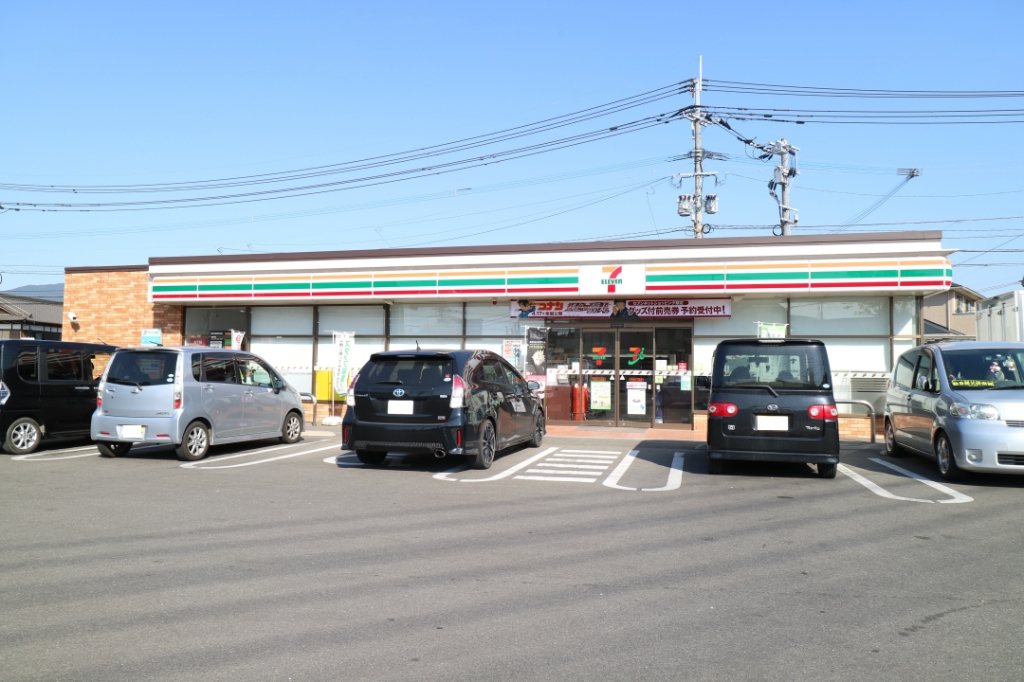 コンビニ　セブンイレブン 宇美5丁目店（コンビニ）まで433m