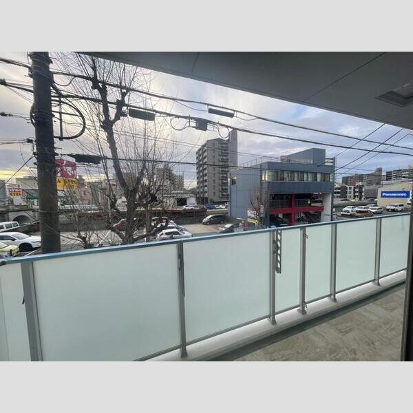 バルコニー　※205号室にて撮影(現況優先につき必ずご内覧ください)
