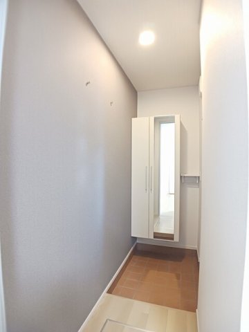 玄関　シンプルで使いやすい玄関です