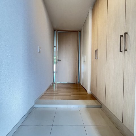 玄関　同仕様タイプです