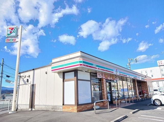 コンビニ　セブンイレブン　ひばりが丘店（コンビニ）まで400m