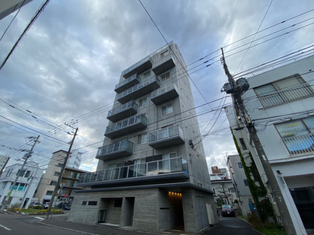 建物外観　札幌市中央区南３条西「コンドー円山ＫＩＲＡＲＩ」