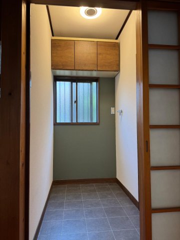 その他部屋・スペース　脱衣場　水栓・照明・床・壁リフォーム済み
