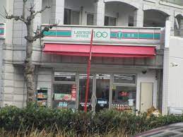 コンビニ　ローソンストア100 LS中区新栄町店（コンビニ）まで111m
