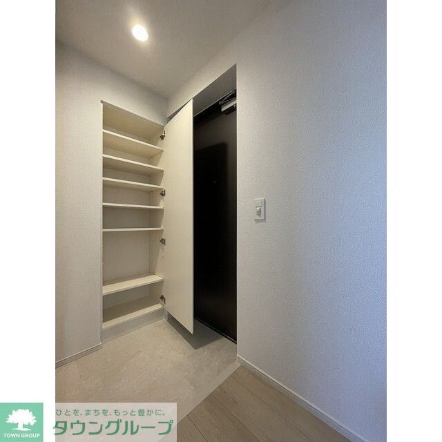 収納　シューズボックス