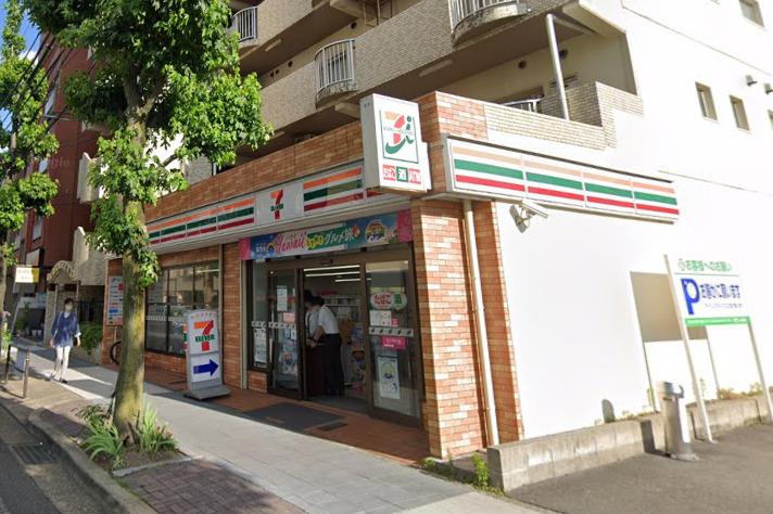 コンビニ　セブンイレブン 名古屋内山2丁目店（コンビニ）まで570m