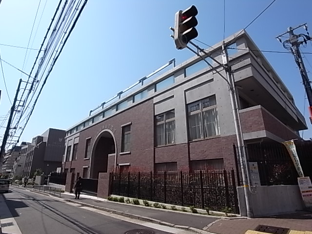 幼稚園・保育園　神女中山手保育園（幼稚園・保育園）まで59m