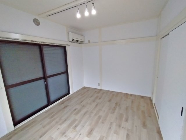 居室・リビング　「b’CASA多摩永山re-born」