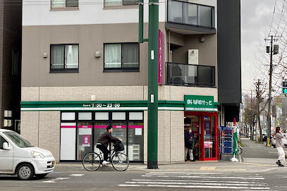 スーパー　まいばすけっと南6条西7丁目店（スーパー）まで341m