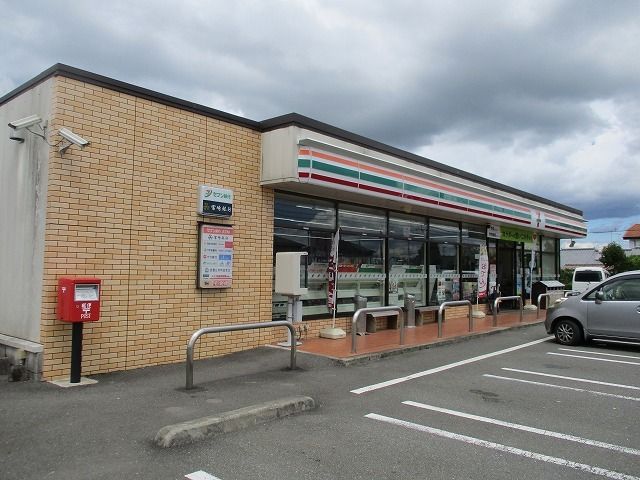 コンビニ　セブンイレブン都城高専前店（コンビニ）まで170m