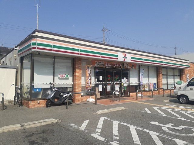 コンビニ　セブンイレブン神戸八多町中店様（コンビニ）まで400m