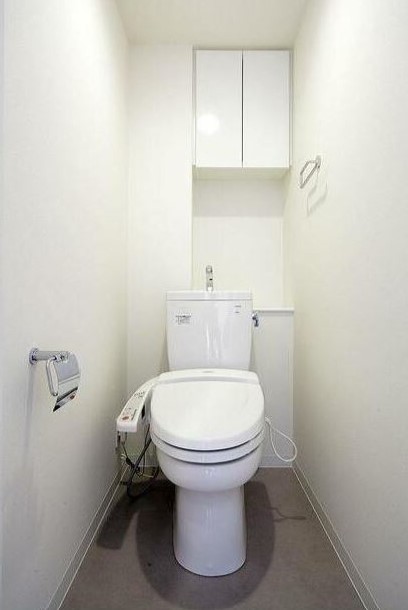 トイレ　※別部屋の参考写真です。