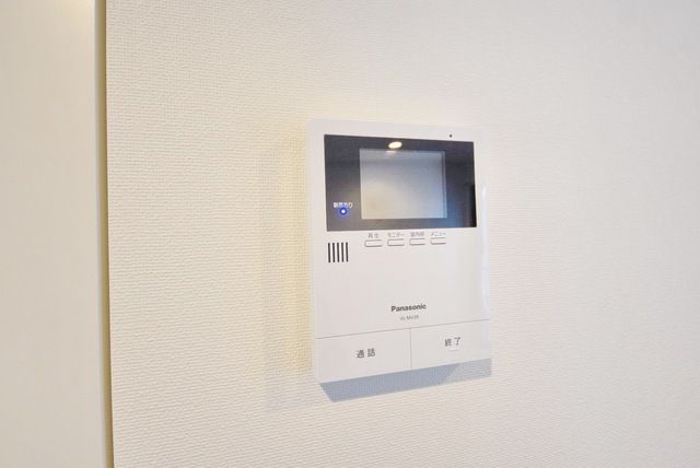 セキュリティ　★モニタ付きインターホンです★