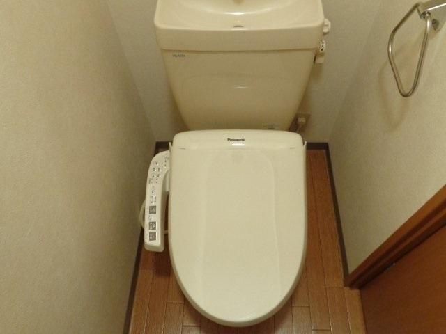 トイレ　シャワー付トイレ
